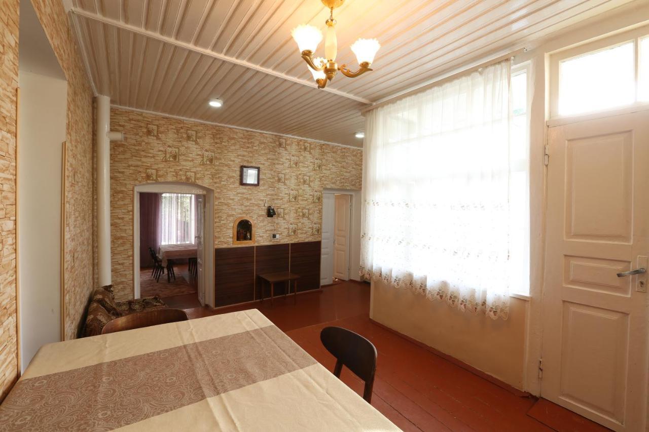 Guesthouse "Ashot Shalunts" Goris Exterior photo